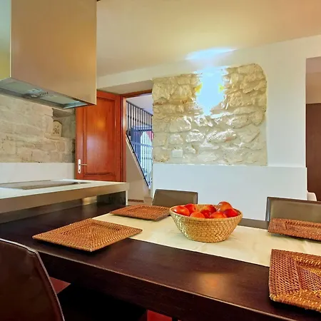 Apartments I Volti